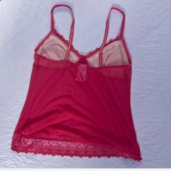 Pink lace tank top with bow - Picture 4 of 4